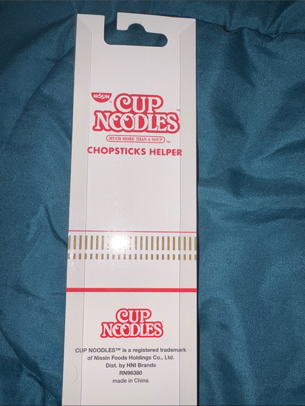 Nissin Cup Noodles Red Chopsticks Helper & Ramen Cup Spoon Set - Picture 5 of 12